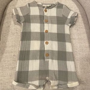 City Mouse Unisex Shorts Romper